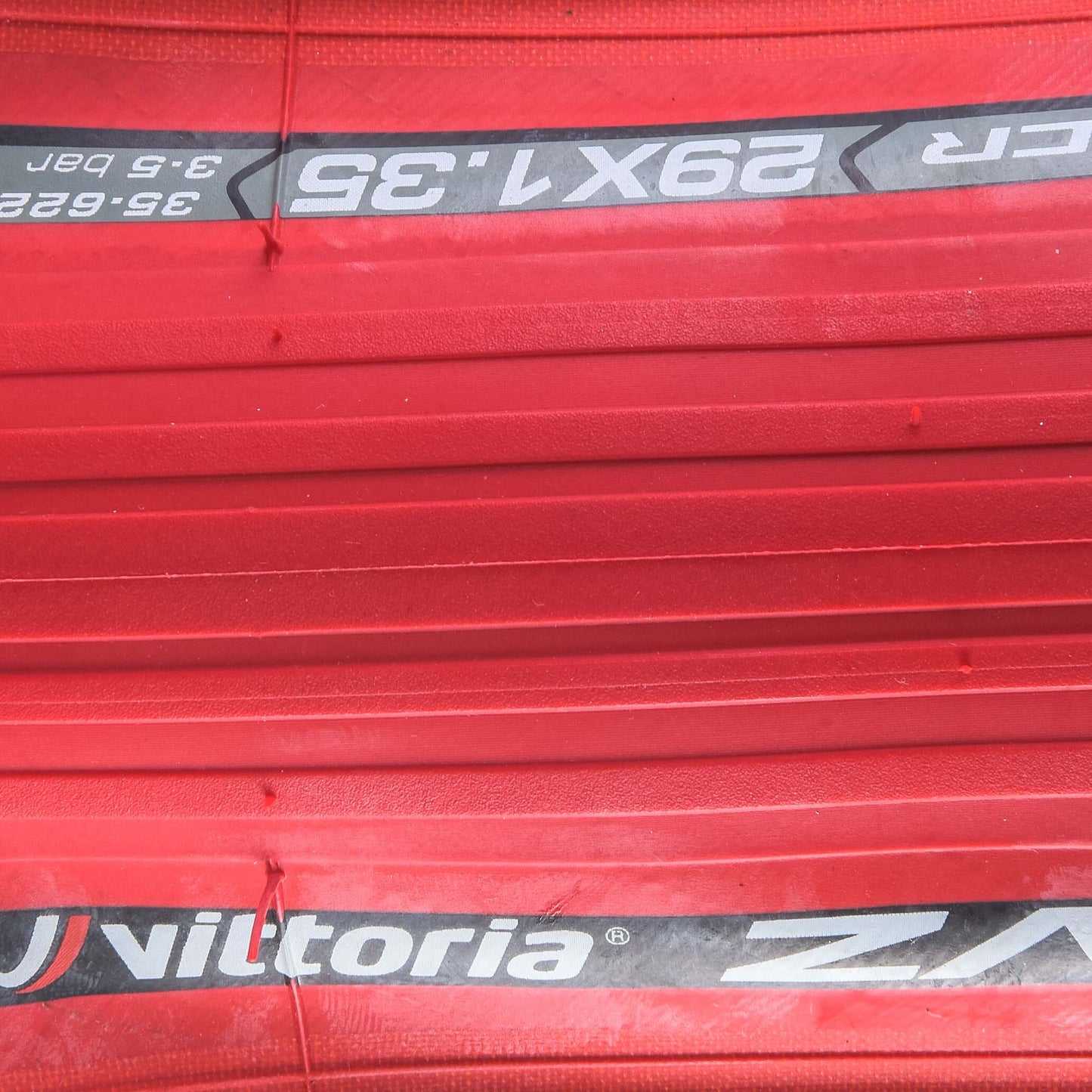 Pneu pour Home Trainer VITTORIA ZAFFIRO PRO 29x1.35 TubeType Souple