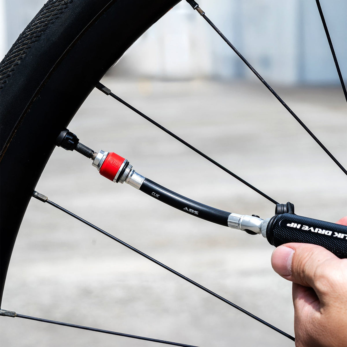 Must LEZYNE ABS voolik CLIK-ventiilile