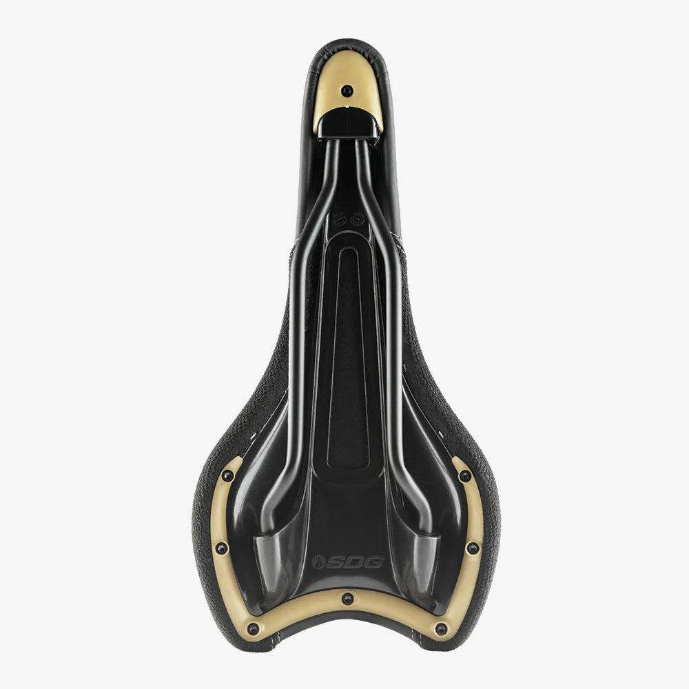 Sadel SDG RADAR MTN Rails Titan-Alu Sort/Creme