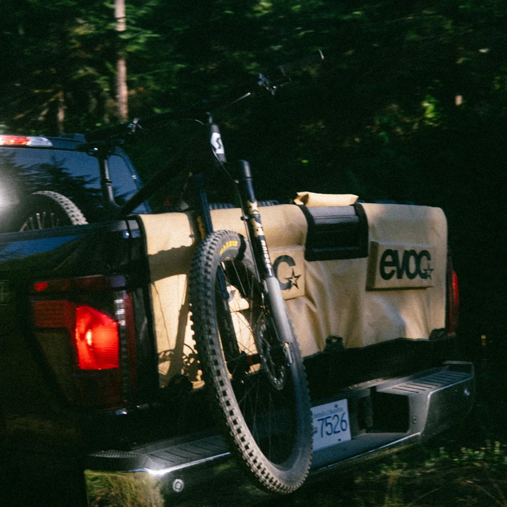 Ochrona Klapy EVOC TAILGATE PAD Beżowa 2026