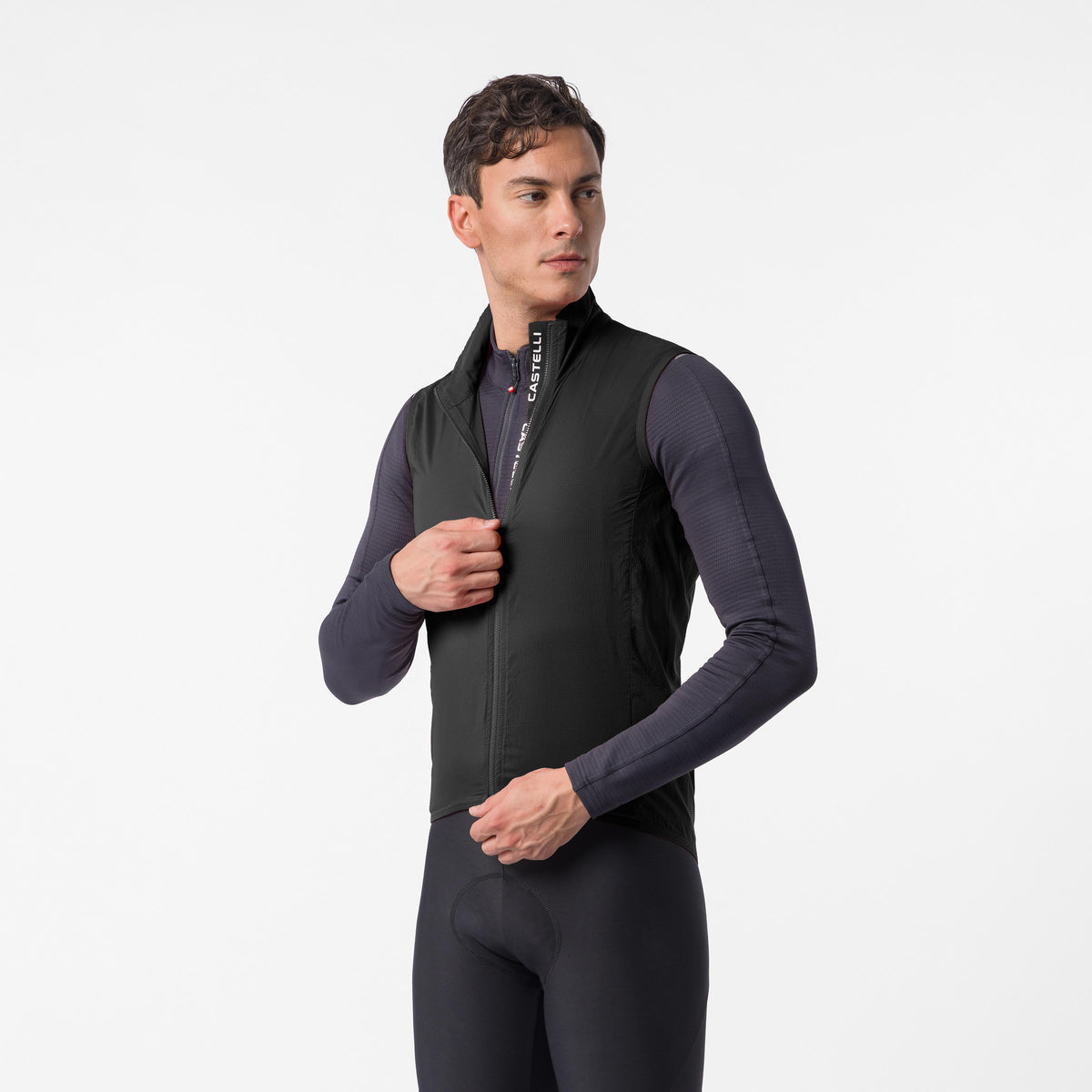 Melna CASTELLI TRANSITION AIR veste bez piedurknēm – skats no priekšpuses