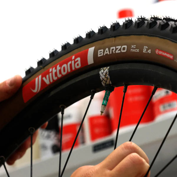 Dæk VITTORIA BARZO XC RACE 29x2.4 Graphene/Silica Tubeless Ready Souple Beige