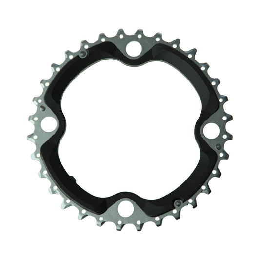 SHIMANO XT M780/M770 -keskieturatas, 10-vaihteinen, 4 kiinnitysreikää, 104 mm — eturatas valkoisella taustalla