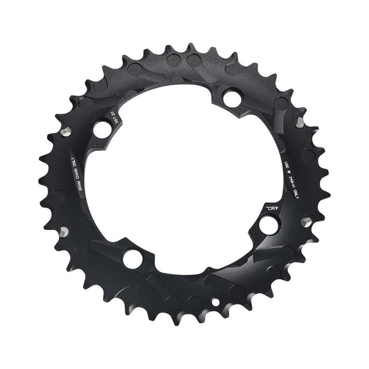 SRAM MTB 104BCD -ulompi eturatas, 10-vaihteinen, 4 kiinnitysreikää, 104 mm — eturatas valkoisella taustalla
