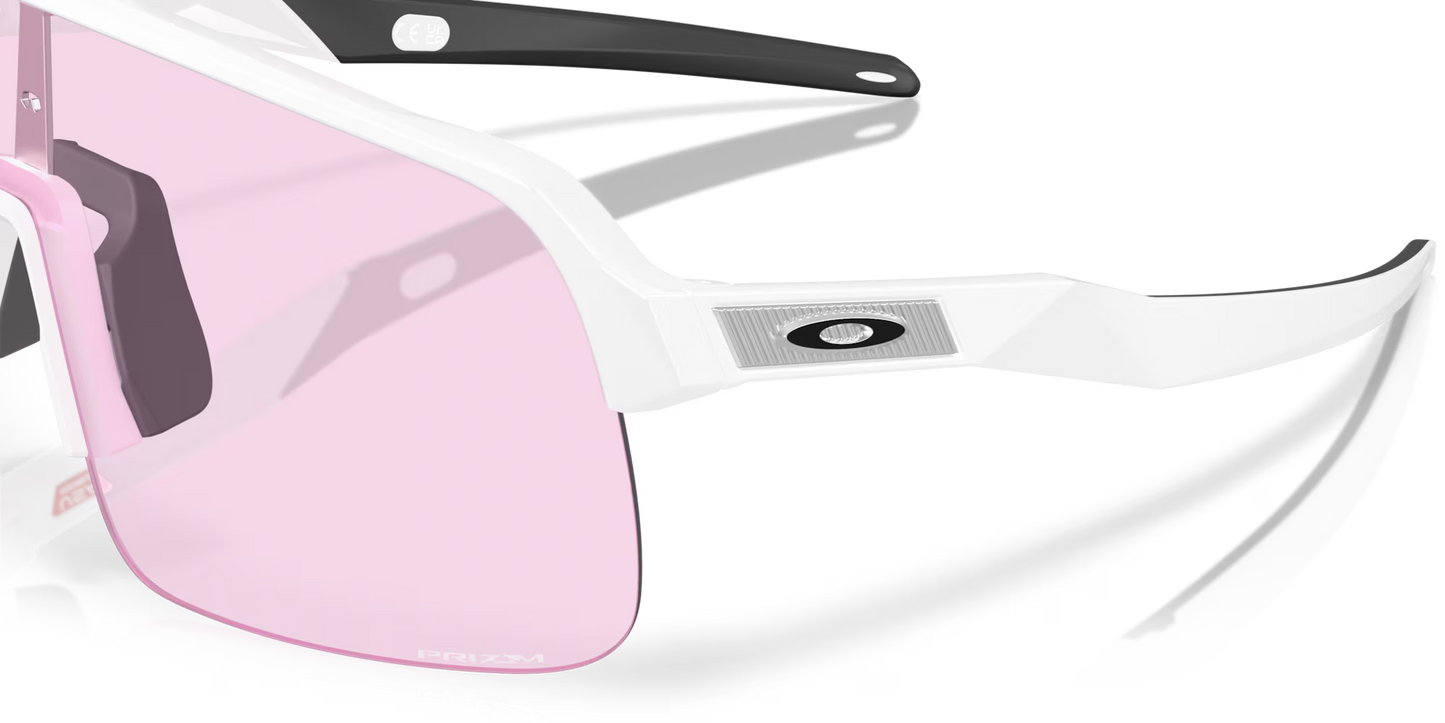 Óculos OAKLEY SUTRO LITE S Matt Branco Lente Prizm Low Light - OO9496-0834
