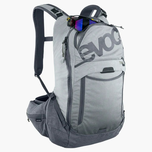 EVOC TRAIL PRO 16L Back Protector Pack Grey