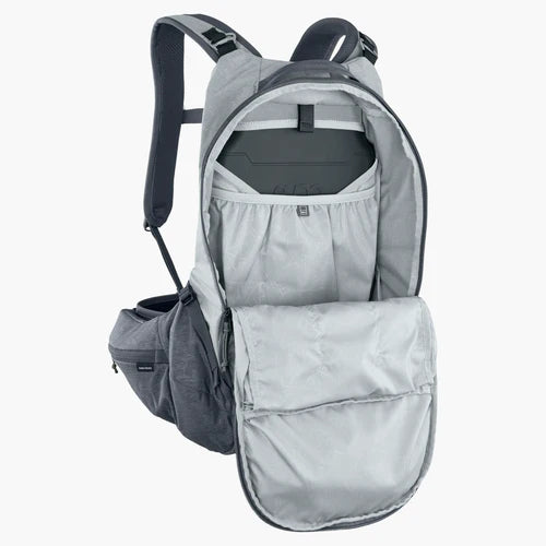 EVOC TRAIL PRO 16L Back Protector Pack Grey
