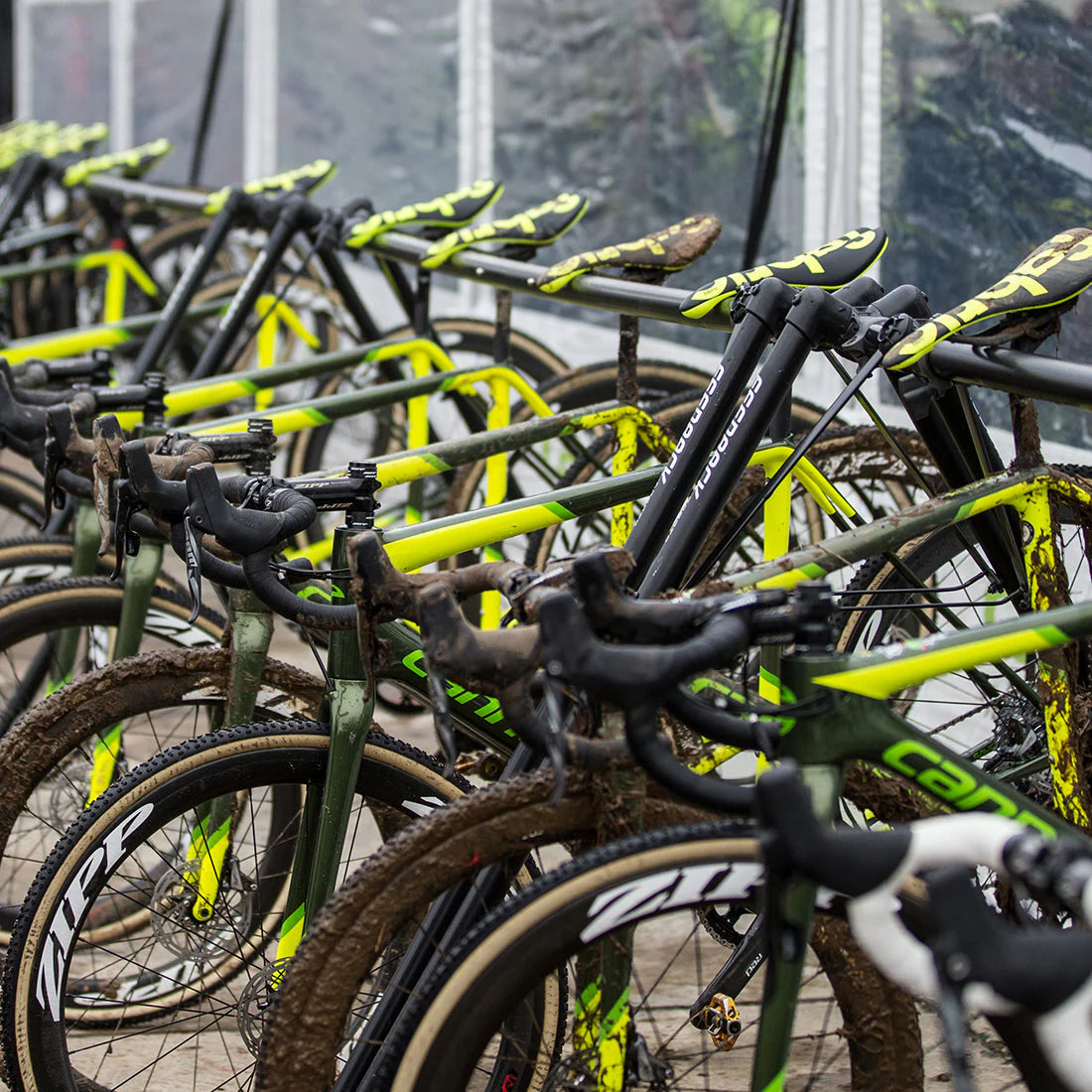 FEEDBACK SPORTS A-FRAME 8-Bike Stand