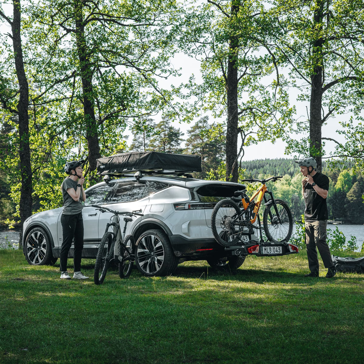 THULE VELOSPACE 3 2 -pyöräteline vetokoukkuun – 2 pyörää