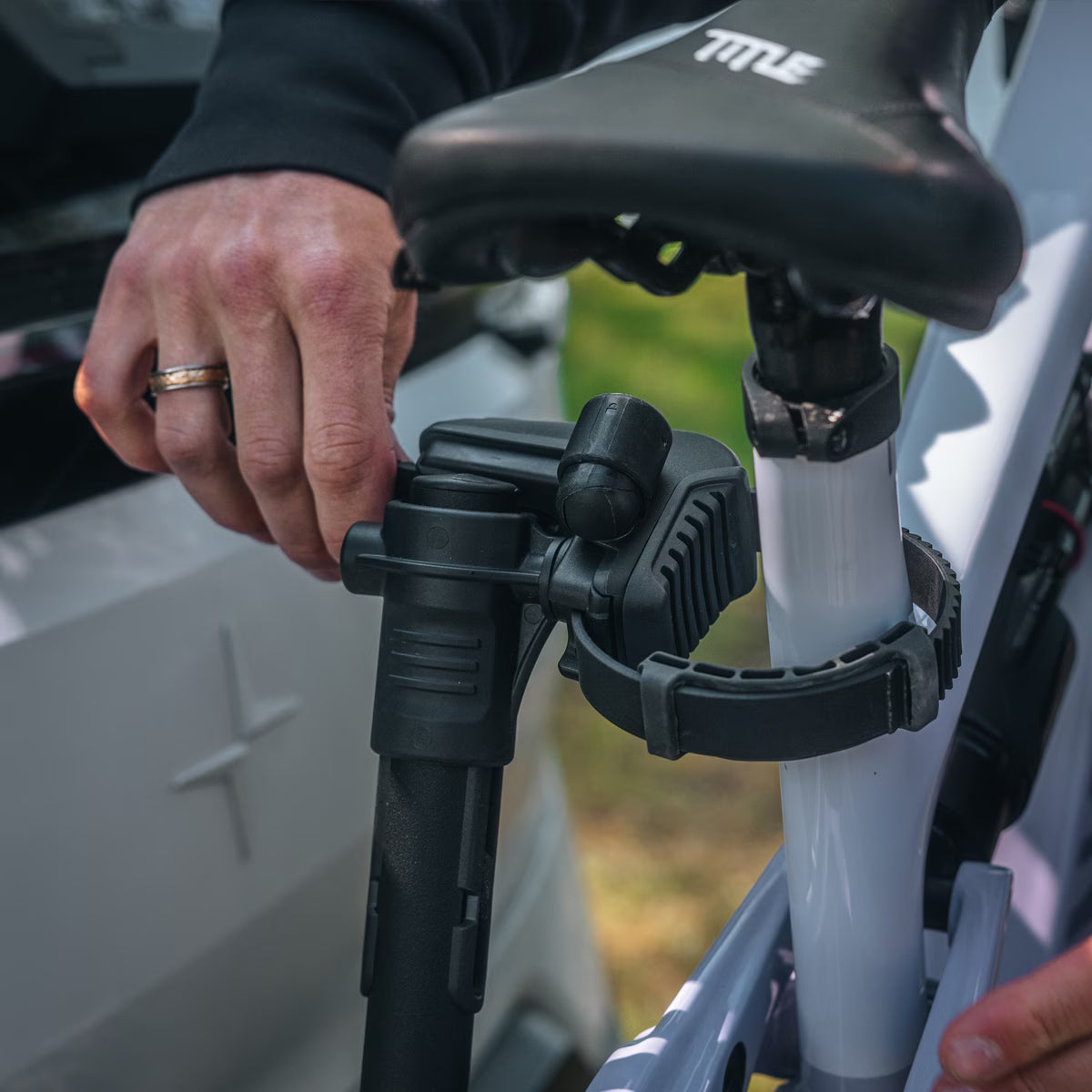 Porte-Vélos THULE VELOLITE 1 Vélo sur Attelage