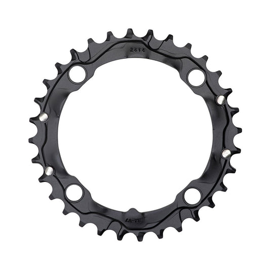 TRUVATIV MTB 9-vaihteinen keskimmäinen eturatas, 4 pultin kiinnitys, 104 mm — eturatas valkoista taustaa vasten
