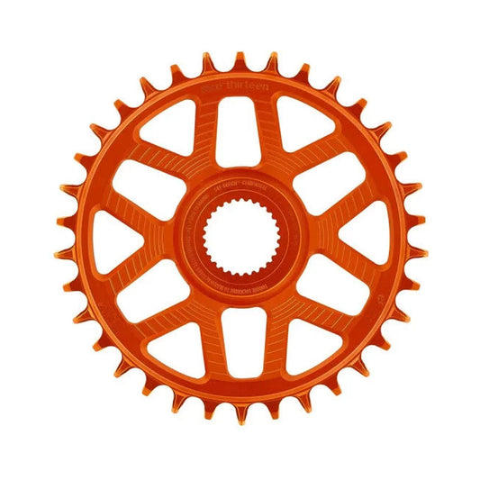 E-THIRTEEN HELIX RACE E-SPEC 1x-eturatas, 11/12-vaihteinen, Bosch Gen4 -suorakiinnitys, 13 mm:n siirtymä, oranssi — eturatas valkoisella taustalla