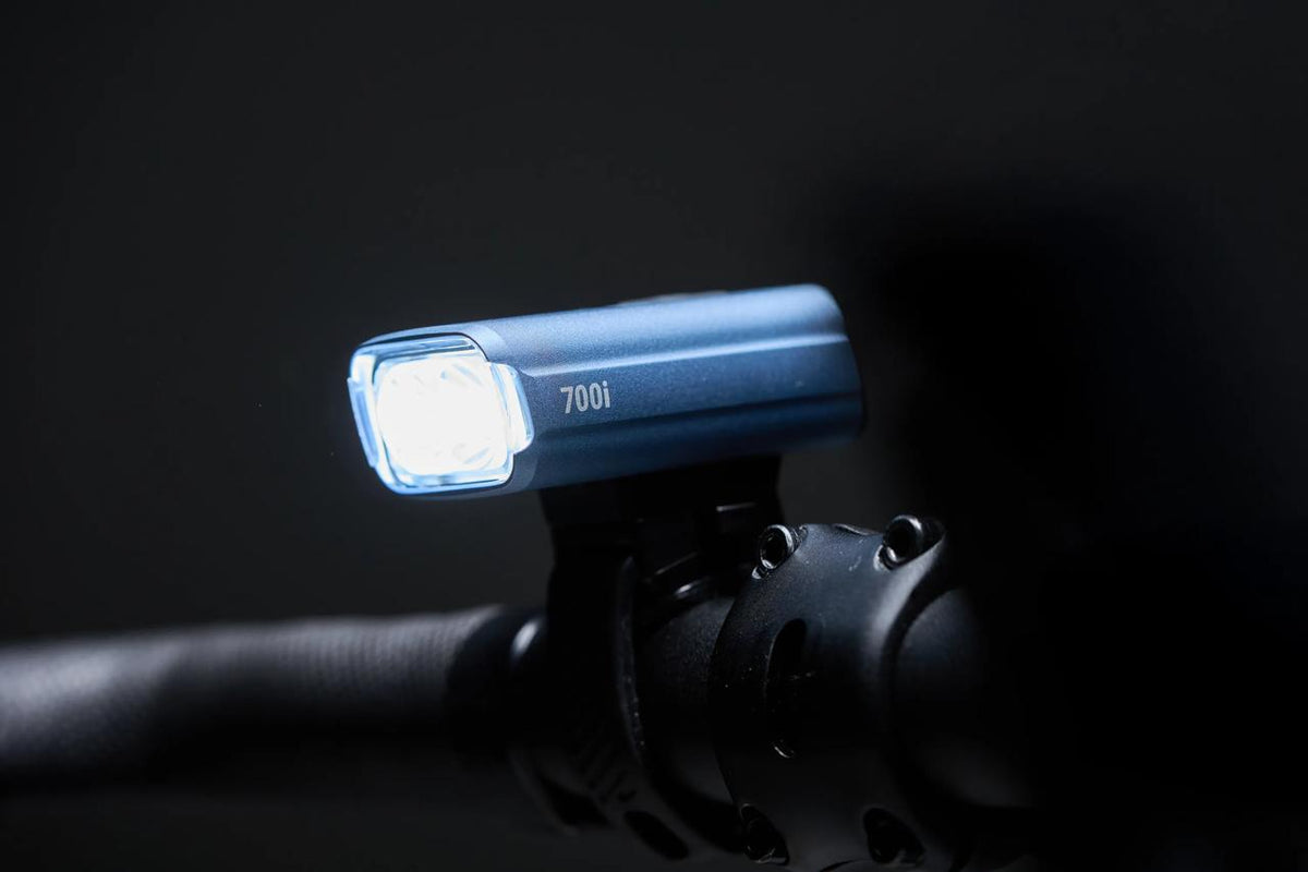 BBB NANOSTRIKE 700i Frontleuchte Blau