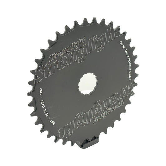 STRONGLIGHT BOSCH GEN3 1x-eturatas, 12-vaihteinen, suorakiinnitys, Narrow Wide, umpialumiinia — eturatas valkoisella taustalla