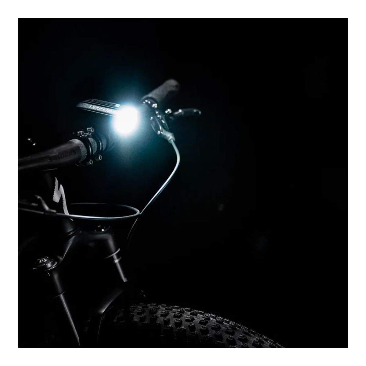 Éclairage  Avant LEZYNE MICRO DRIVE PRO 1000+  Noir