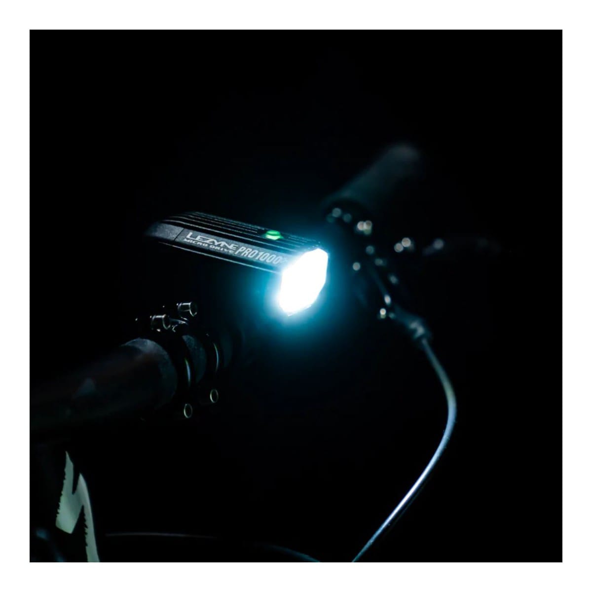 Éclairage  Avant LEZYNE MICRO DRIVE PRO 1000+  Noir