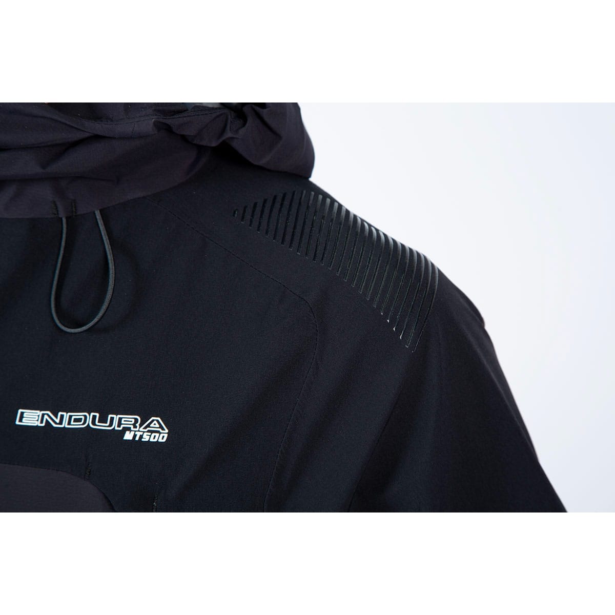 ENDURA MT500 II juoda striukė