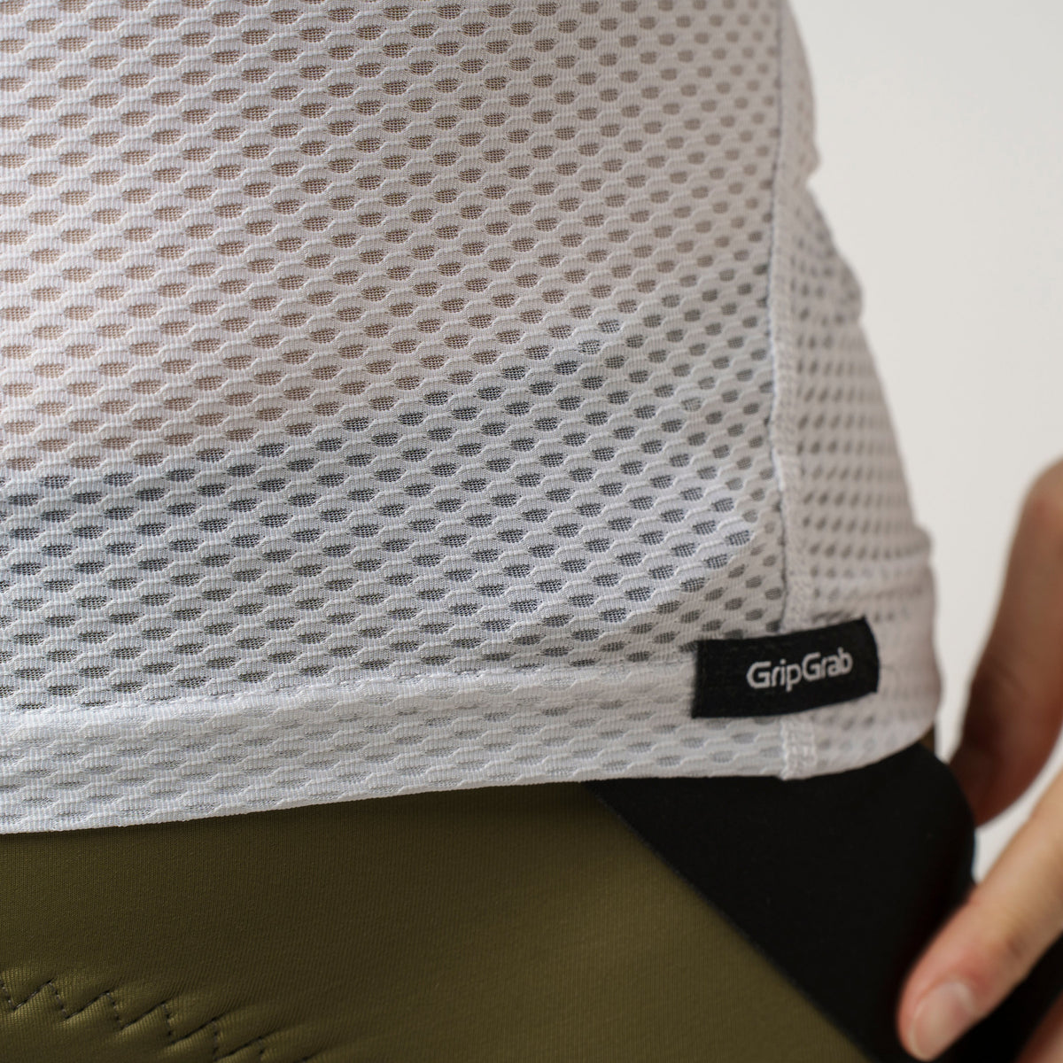GRIPGRAB ULTRALIGHT MESH Women’s Sleeveless Base Layer White