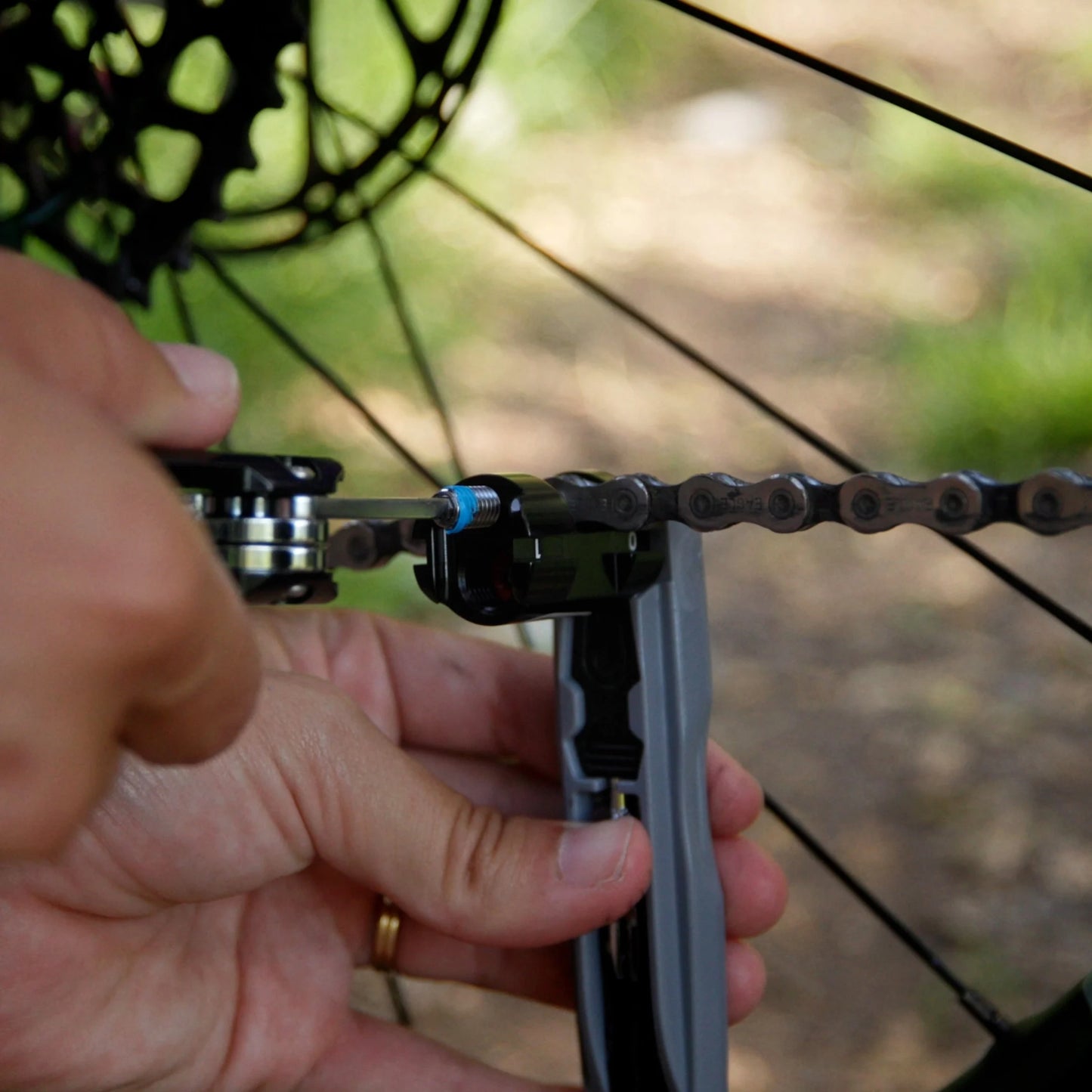 Multitool op Bidonhouder CRANKBROTHERS S.O.S BC18
