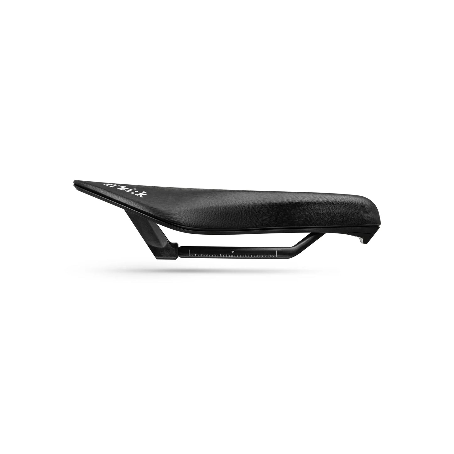 Selle FIZIK AERIS SHORT DISTANCE R1 LIGHT 135mm Rails Carbone
