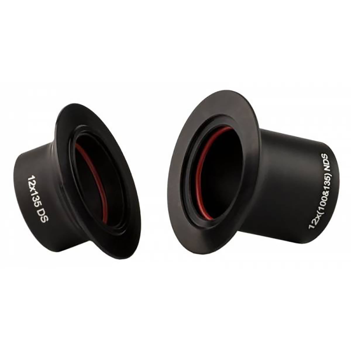 ZIPP COGNITION Disc CL 12x135 mm Sram Takanapan akseliadapterisarja #11.2018.049.010