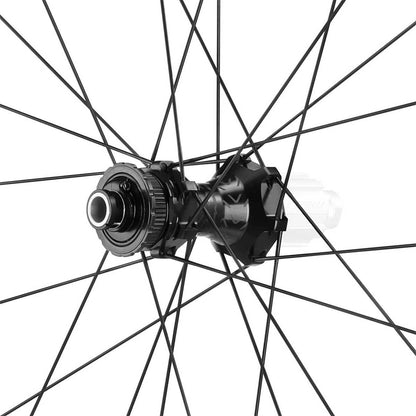 CAMPAGNOLO LEVANTE 2-WAY FIT DISC 700c kerékpár