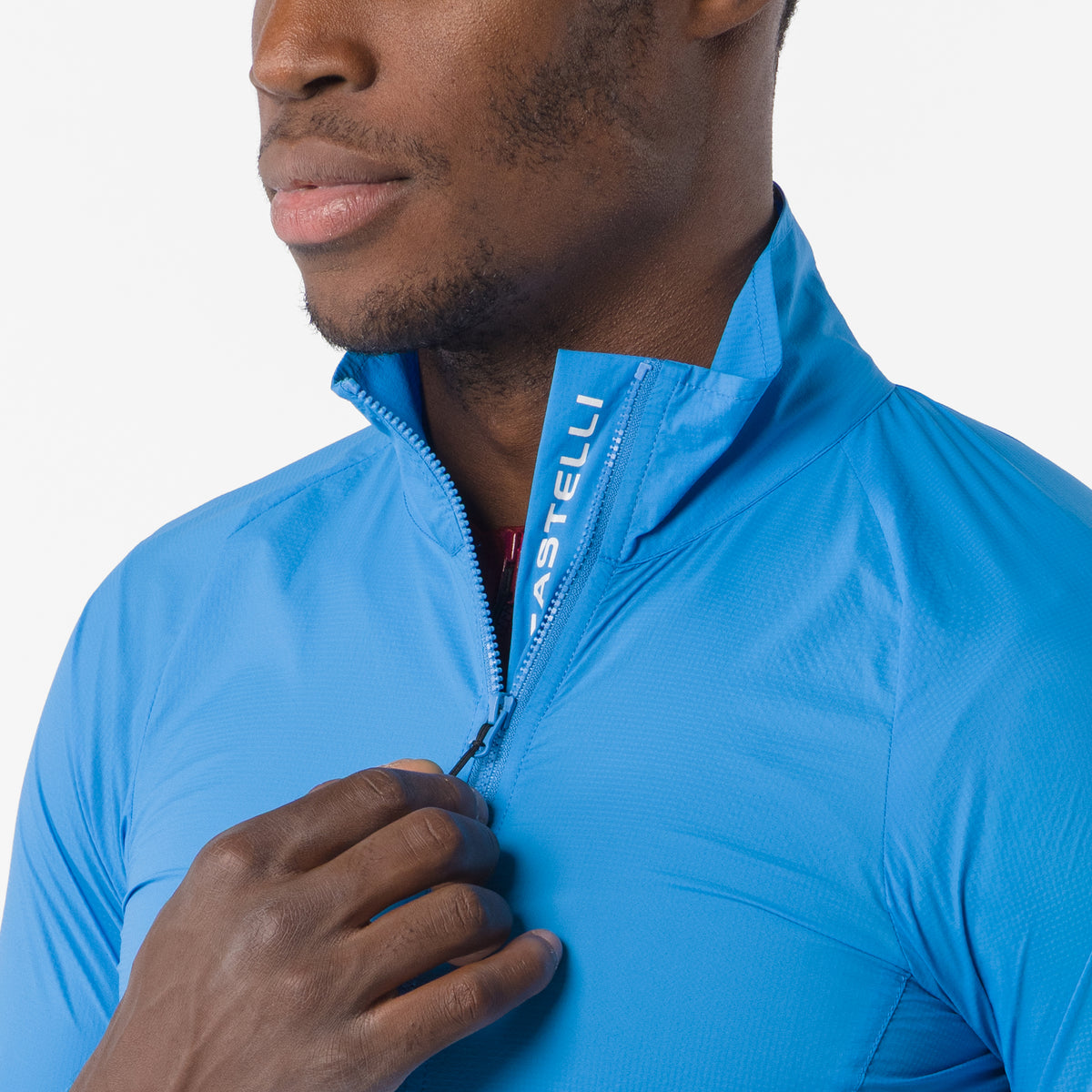 CASTELLI Transition Air zilā jaka – apkakles un rāvējslēdzēja detaļa