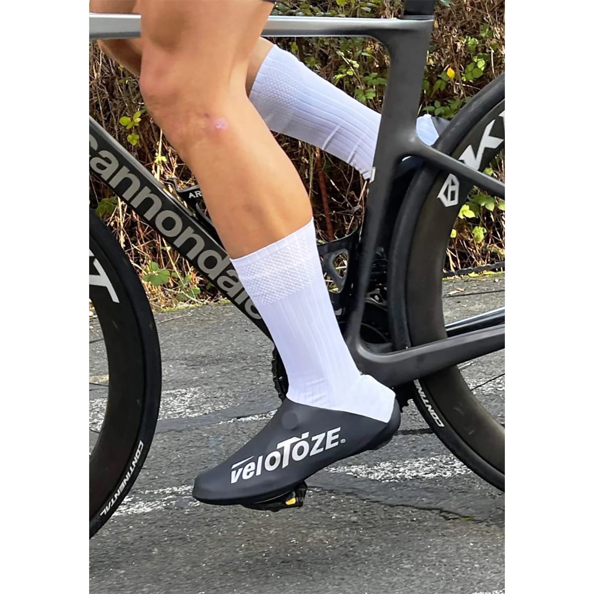 Couvre-Chaussure VELOTOZE AERO Noir/Blanc