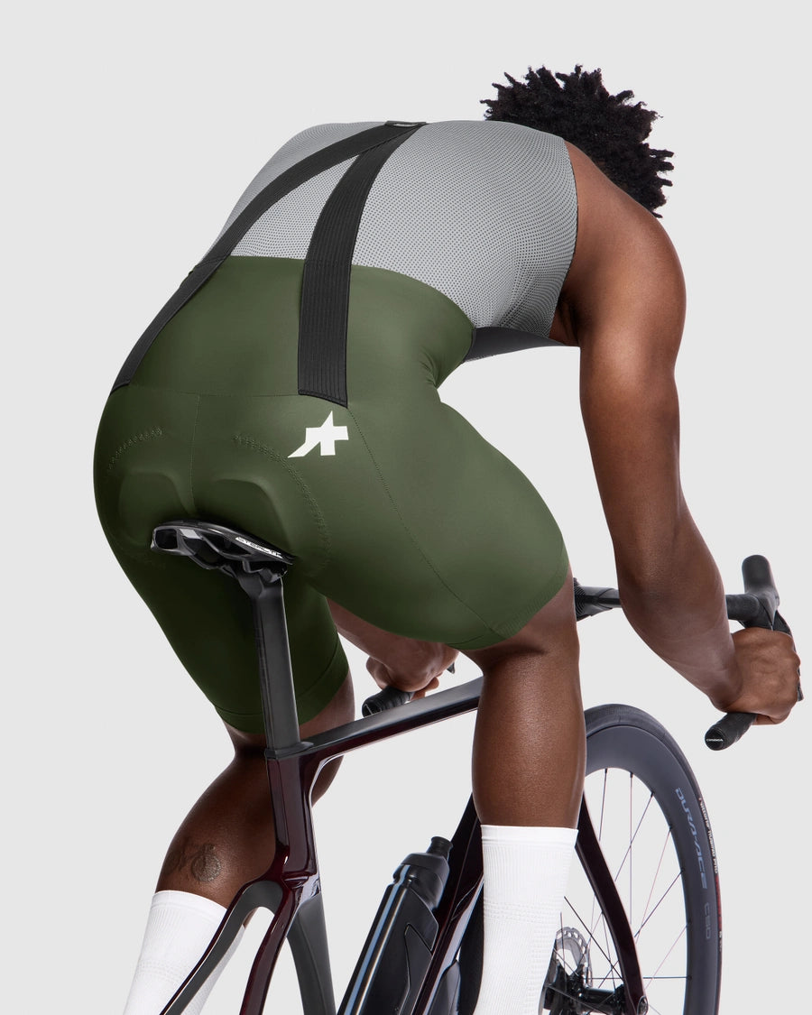 Krátký laclový cyklistický dres ASSOS MILLE GT S11 Moss Green