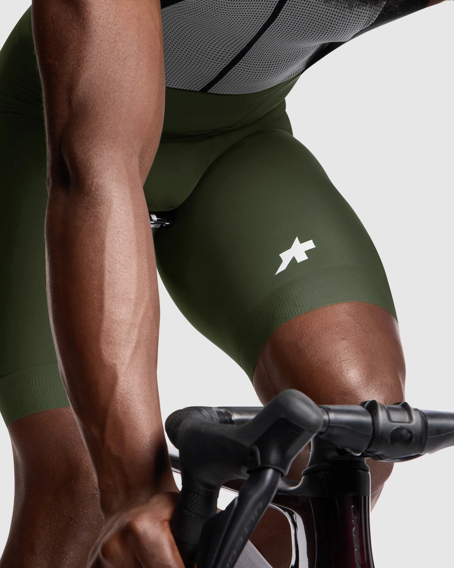 Krátký laclový cyklistický dres ASSOS MILLE GT S11 Moss Green