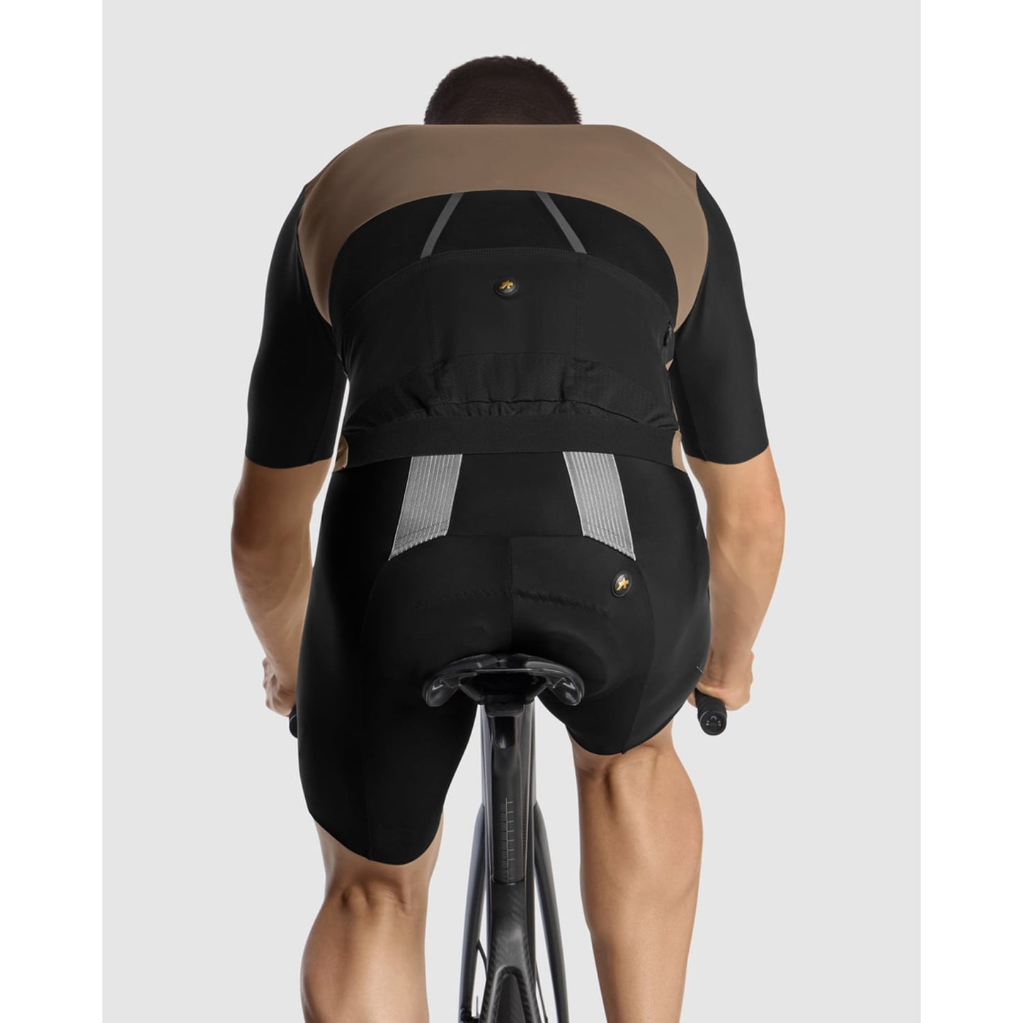 ASSOS EQUIPE RS S11 kortærmet trøje sort/beige