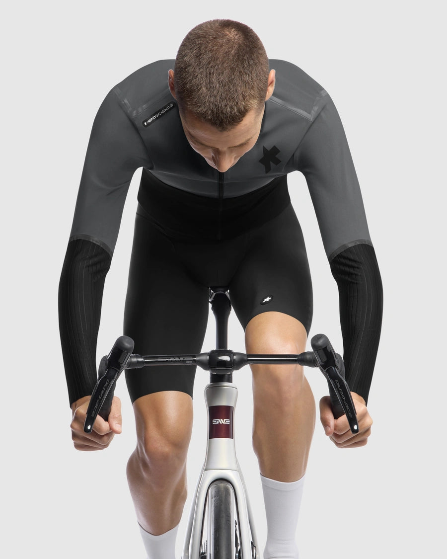 Bunda ASSOS EQUIPE RS ALLEYCAT SHELL S11 šedá/černá
