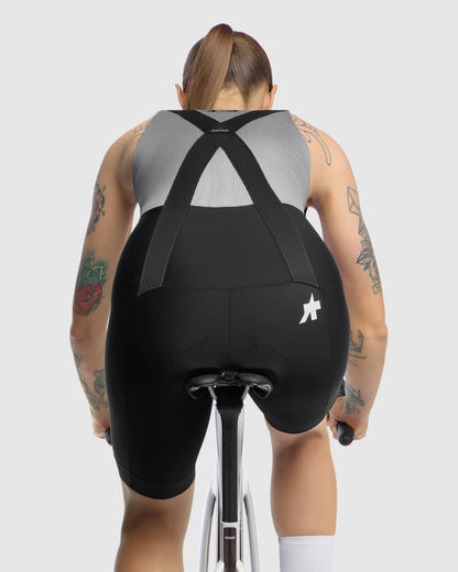 ASSOS UMA GT S11 naiste traksidega lühike püksik must