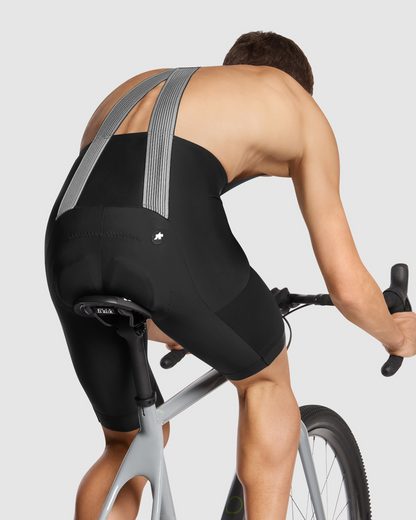 ASSOS TACTICA KIESKÄFER GRAVEL T5 Traksidega Lühikesed Rattapüksid Must