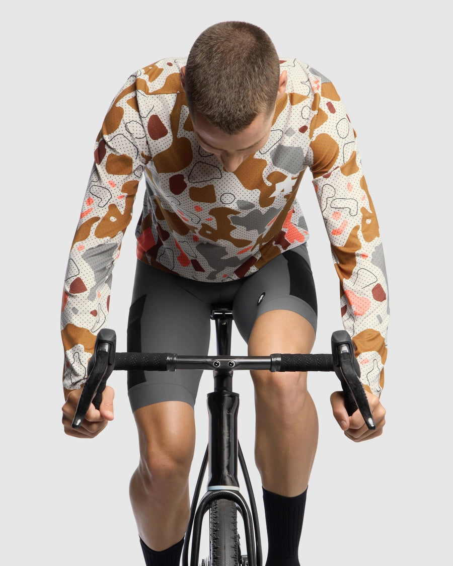 Långärmat tröja ASSOS TACTICA T5 MUD FLAGE Camo