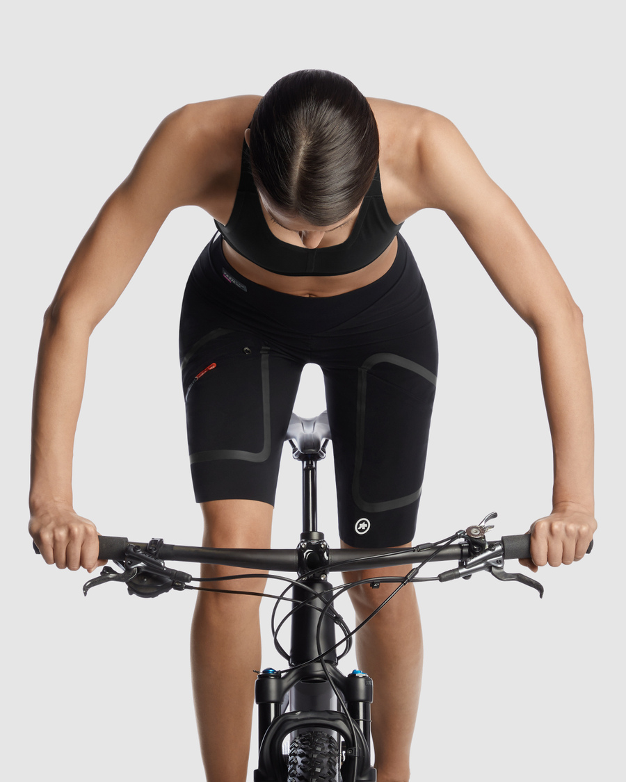 Shorts ASSOS TACTICA CARGO T3 Dame Sort