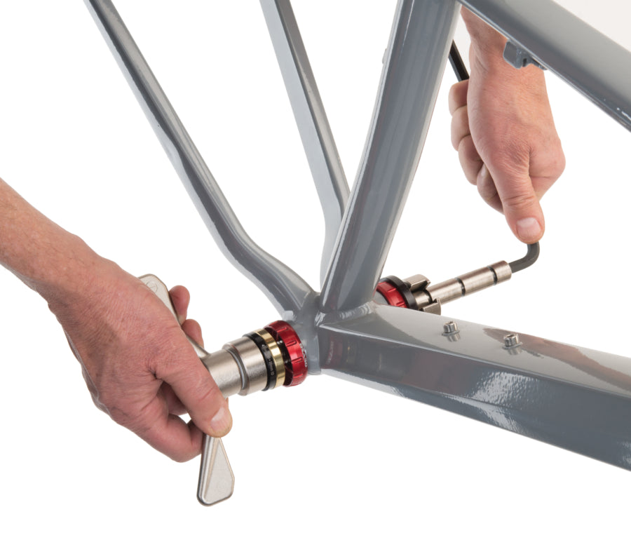 Park Tool BBP-AOS monterar ett lager i en gängad adapter
