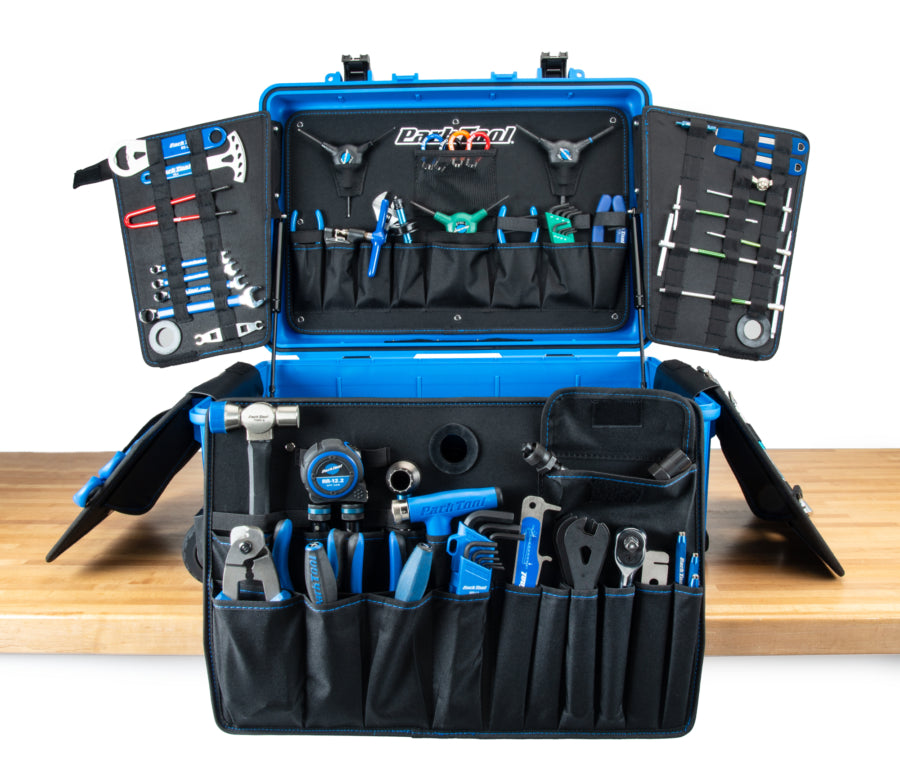 Park Tool BRK-1, odprt kovček z urejenimi orodji