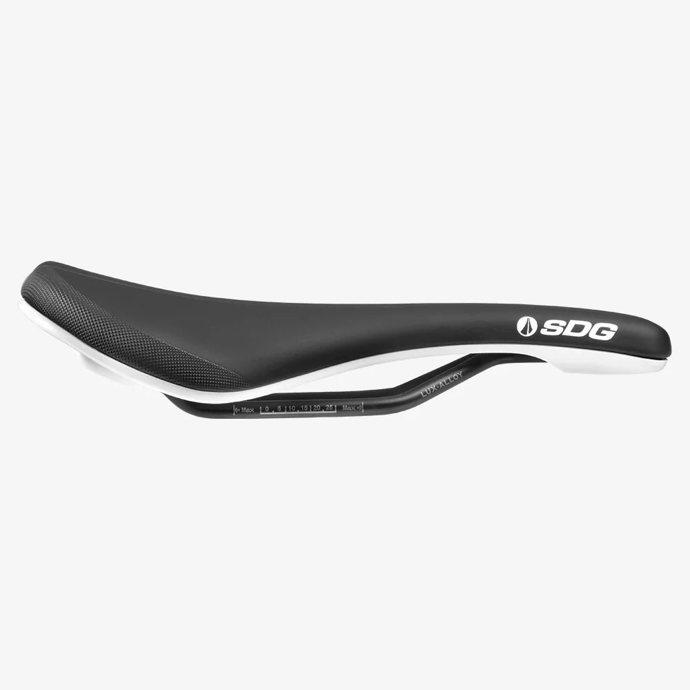 Sadel SDG BEL-AIR V3 Lux Alloy-skinners Sort/Hvid