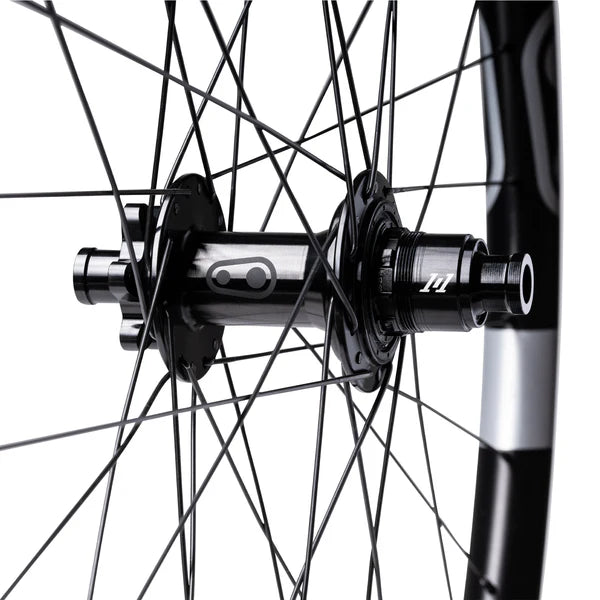 Hinterrad CRANKBROTHERS SYNTHESIS Aluminium 2.0 Enduro I9 29" 12x148 mm Boost Schwarz
