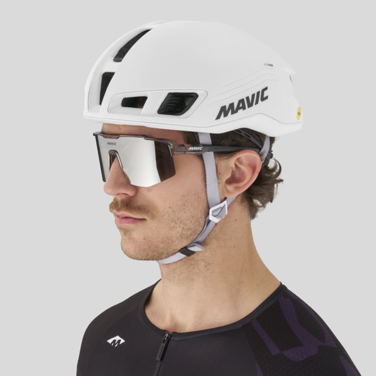 MAVIC COMETE ULTIMATE landevejscykelhjelm i hvid