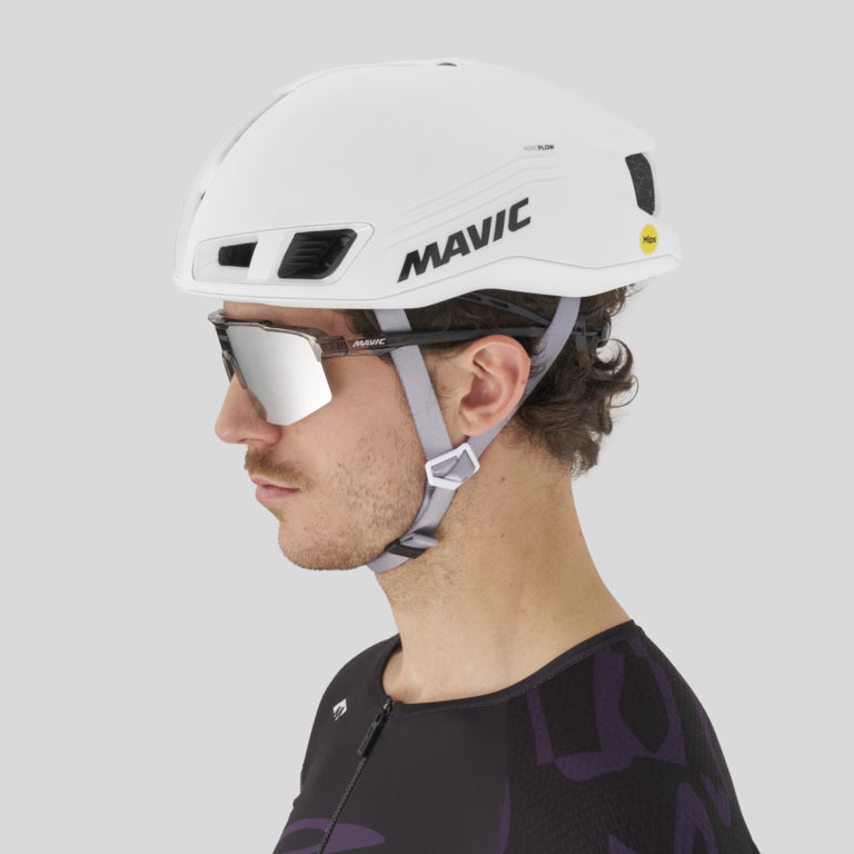 MAVIC COMETE ULTIMATE landevejscykelhjelm i hvid