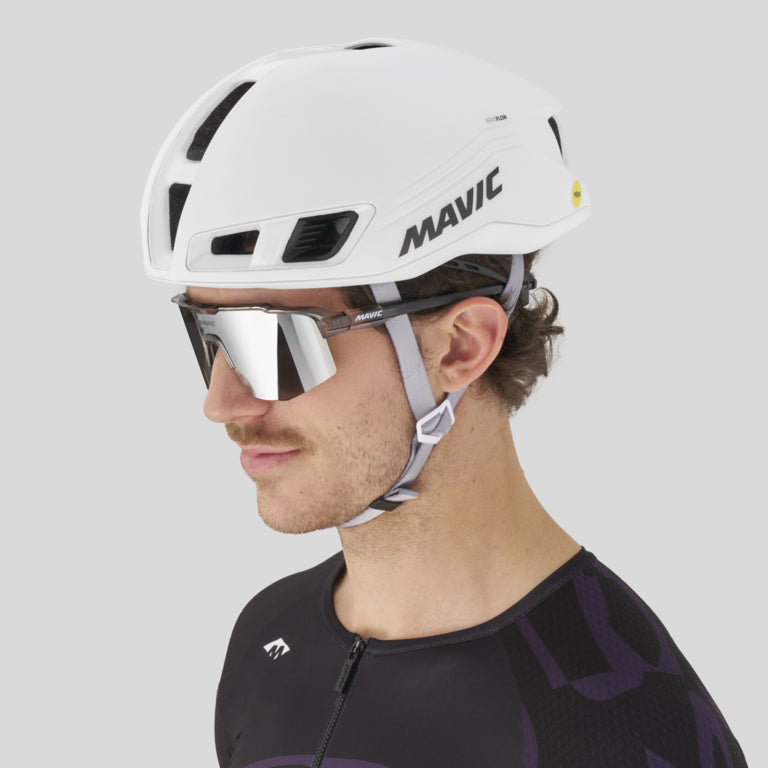 MAVIC COMETE ULTIMATE landevejscykelhjelm i hvid