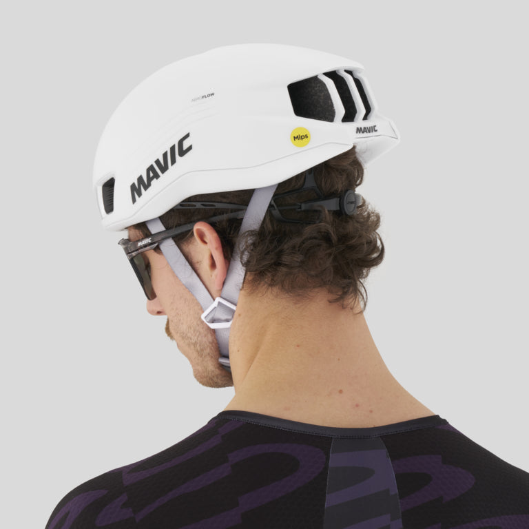 MAVIC COMETE ULTIMATE landevejscykelhjelm i hvid