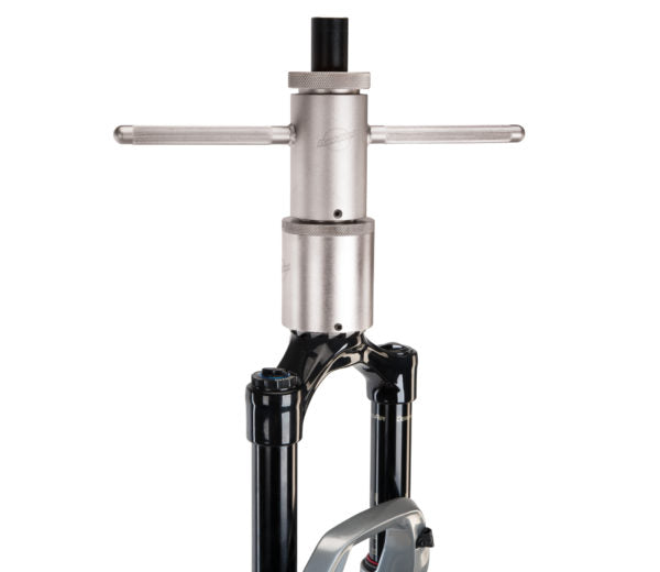Adapter do frezu do gniazda bieżni sterów PARK TOOL CRC-15