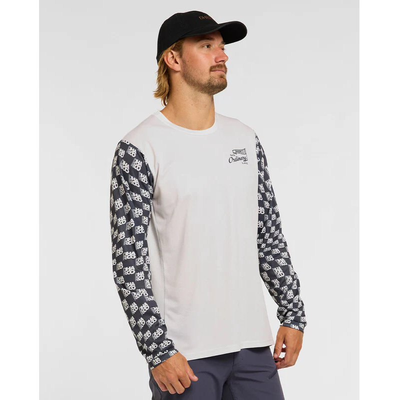 DHARCO GRAVITY OFFSET Shirt Lange Mouwen Wit/Zwart