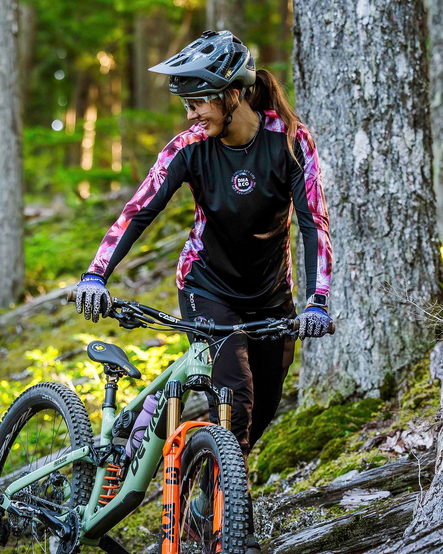 Maillot DHARCO RACE NEBULA Manches Longues Femme Noir/Rose