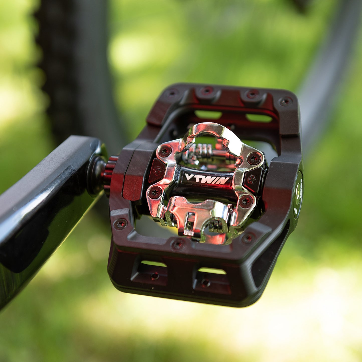 Pedály DMR V-TWIN Černá