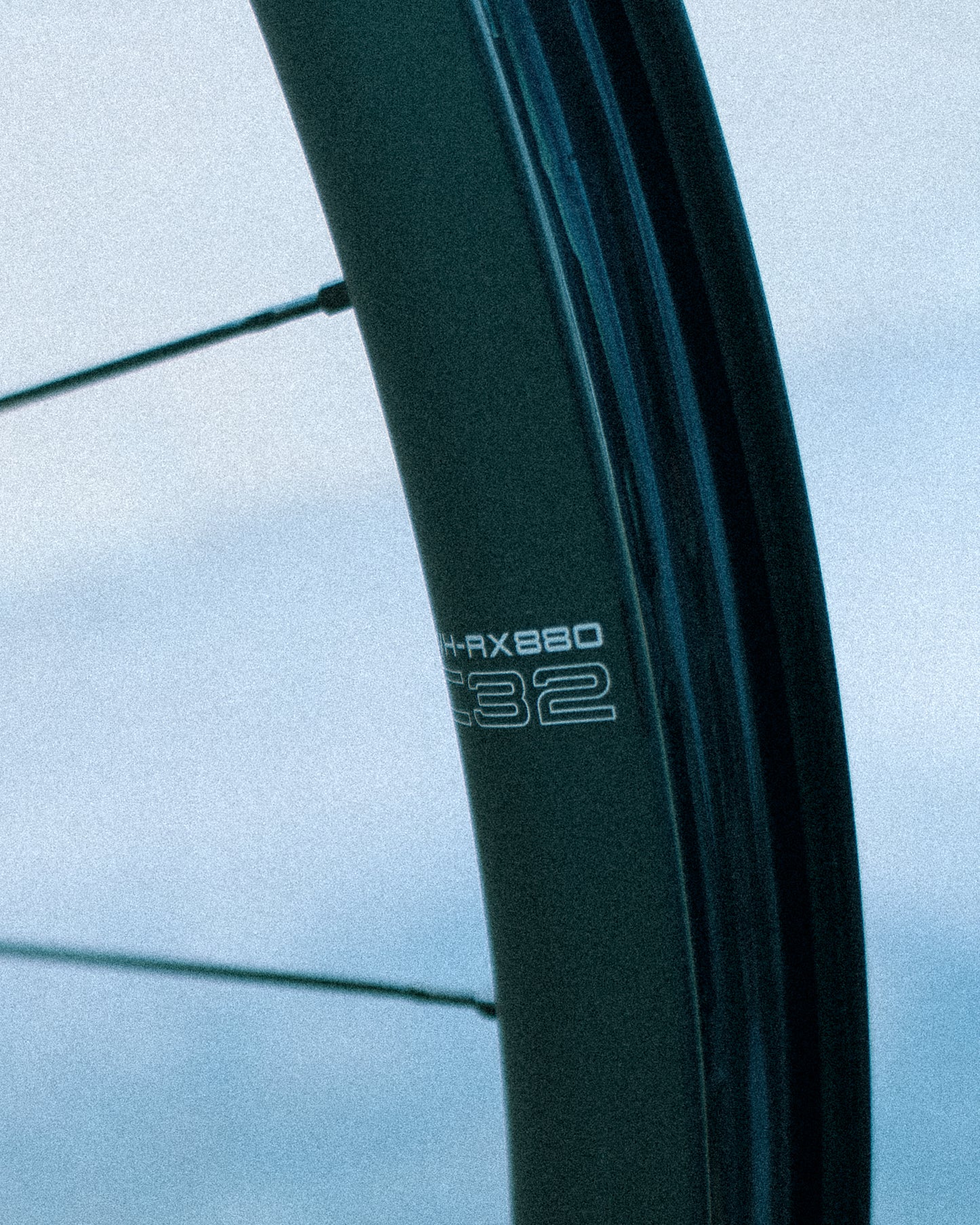 Forhjul SHIMANO GRX WH-RX880 700c Tubeless Ready (Center Lock)