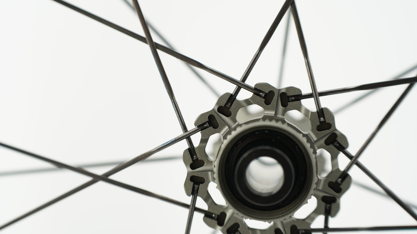 Paire de Roues SCOM AERO 40 Tubeless Ready (Center Lock)